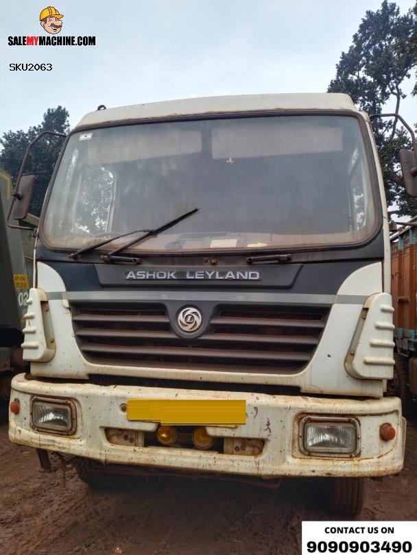 ASHOK LEYLAND 10 WHEEL